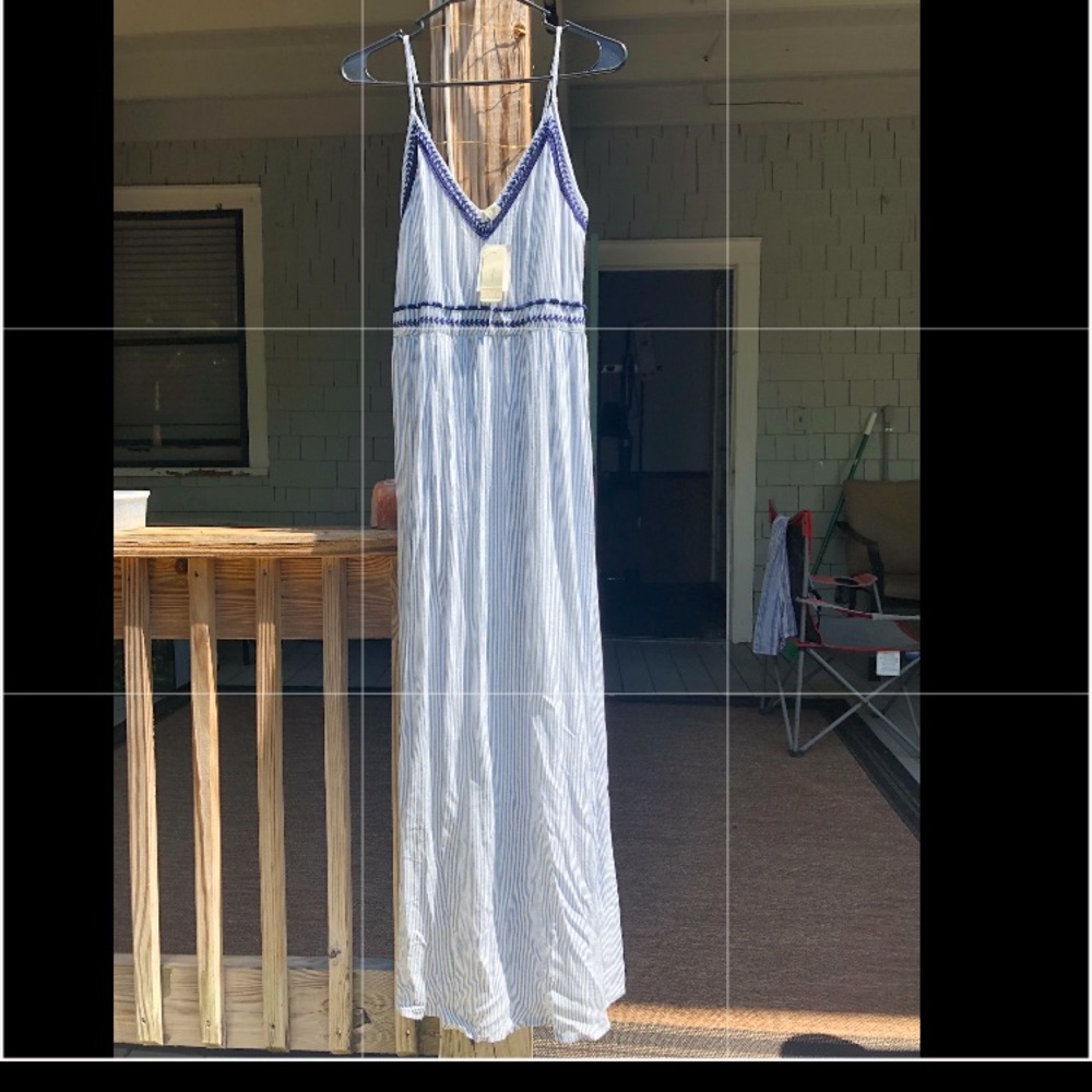 Maxi blue and shite stripes dress